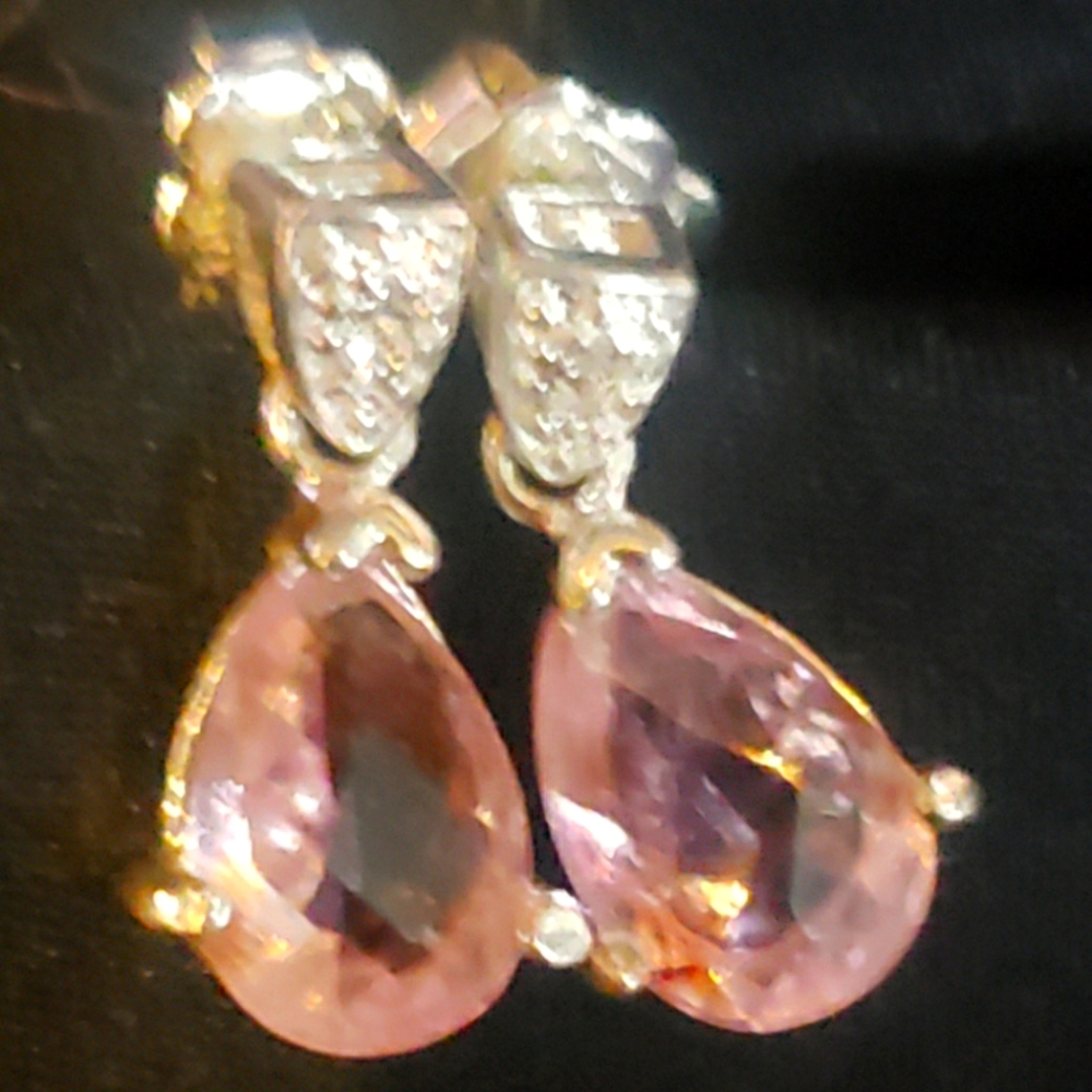 Avon pink crystal errings silver plated